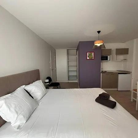 Tatil Evi Charming Near Le Mans Circuit